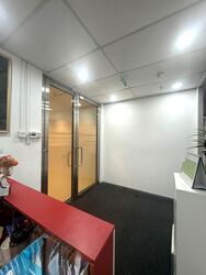 Peninsula Plaza (D6), Office #575670141